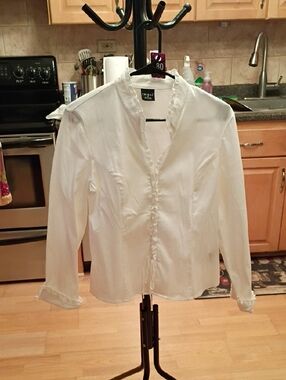 Tribal White Ruffle-Front Button-Down Shirt